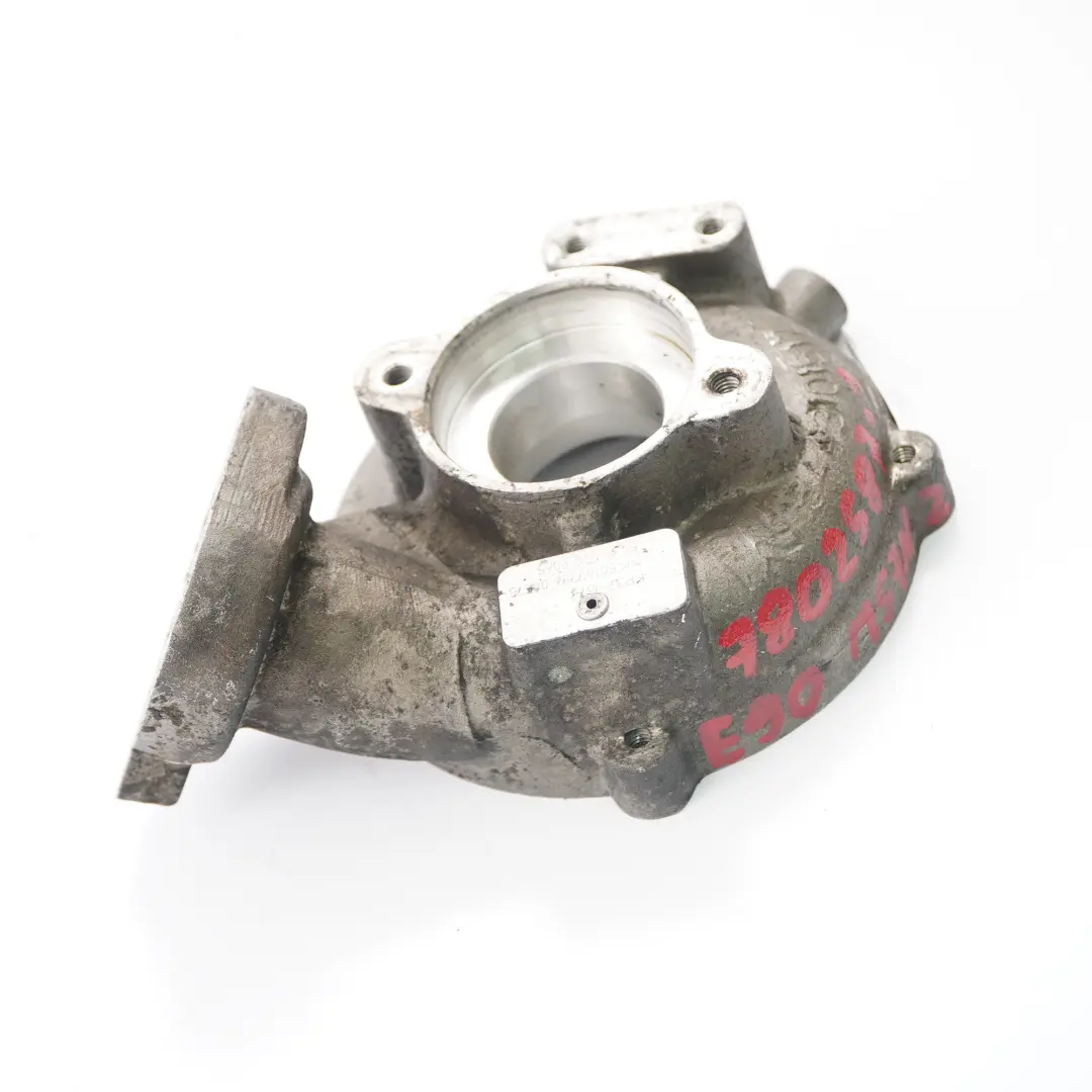 M57N2 Parte coperchio testata dell'alloggiamento turbo BMW E60 LCI E90 335d 535d - SKU 7802587-1 - Numero di parte 7802587