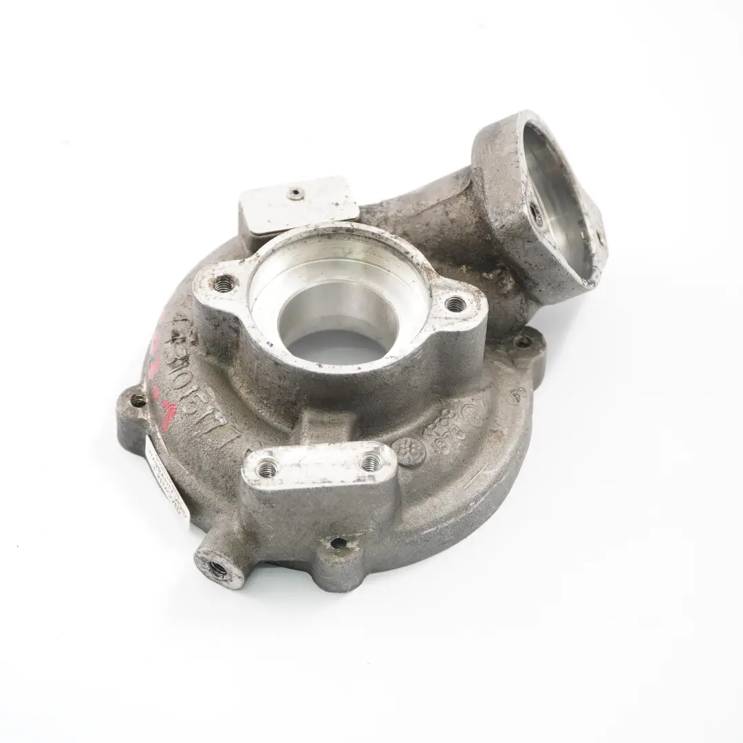 M57N2 Carcasa Turbocompresor Tapa del Cabezal Pieza para BMW E60 LCI E90 335d 535d con número de pieza 7802587 BMW E60 LCI E90 335d 535d M57N2 Carcasa Turbocompresor Tapa del Cabezal Pieza - SKU 7802587-1 - Número de pieza 7802587