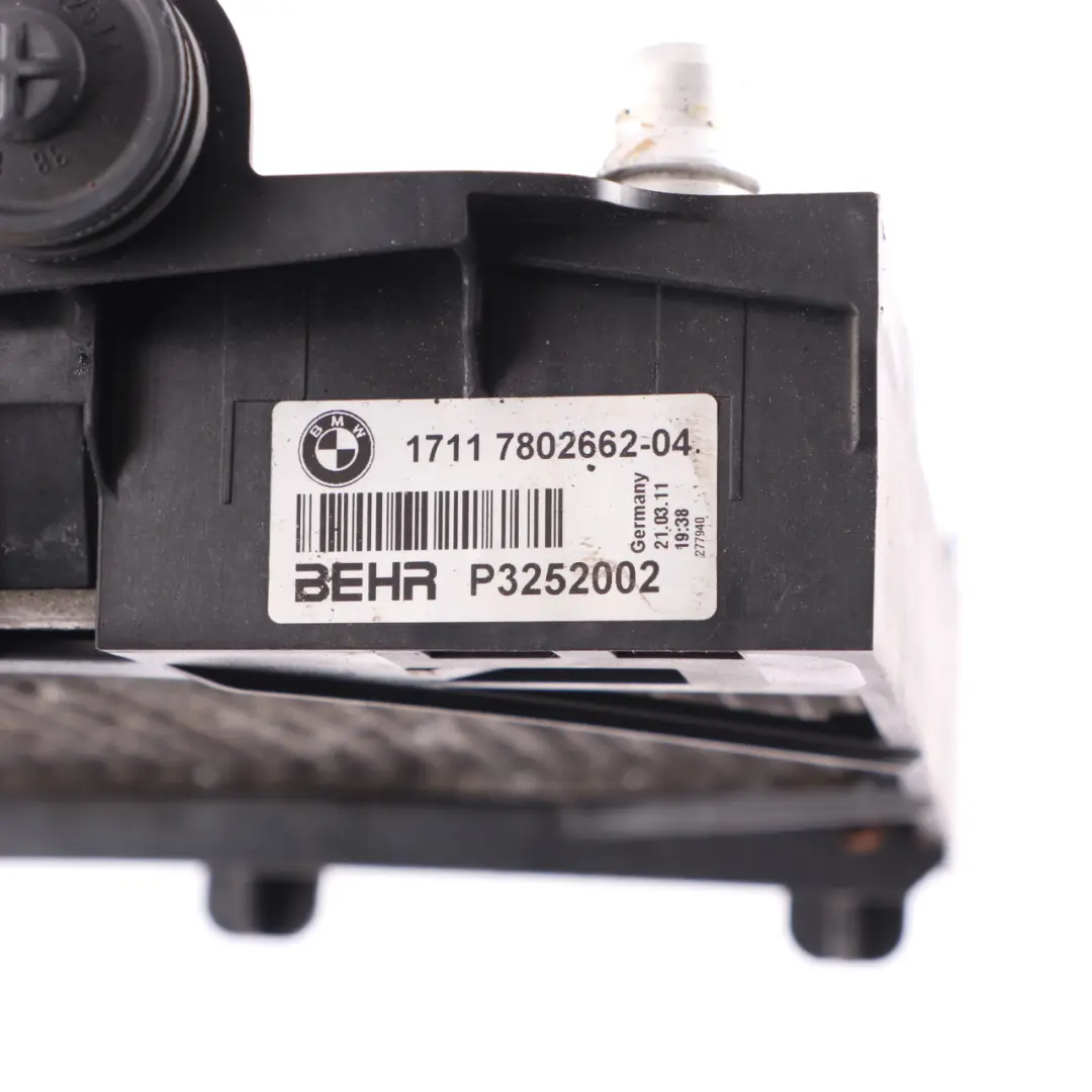 Radiador Auxiliar Adicional para BMW F07 GT F10 F11 F12 F13 con número de pieza 7802662 BMW F07 GT F10 F11 F12 F13 Radiador Auxiliar Adicional - SKU 7802662 - Número de pieza 7802662