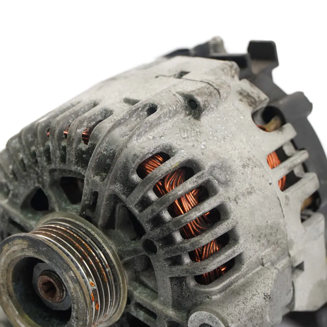 M47N2 M57N2 Motore Diesel Generatore Bosch 150A 0 986 080 per BMW E87 E90 E91 con numero di parte 7802927 BMW E87 E90 E91 M47N2 M57N2 Motore Diesel Generatore Bosch 150A 0 986 080 - SKU 7802927-1 - Numero di parte 7802927