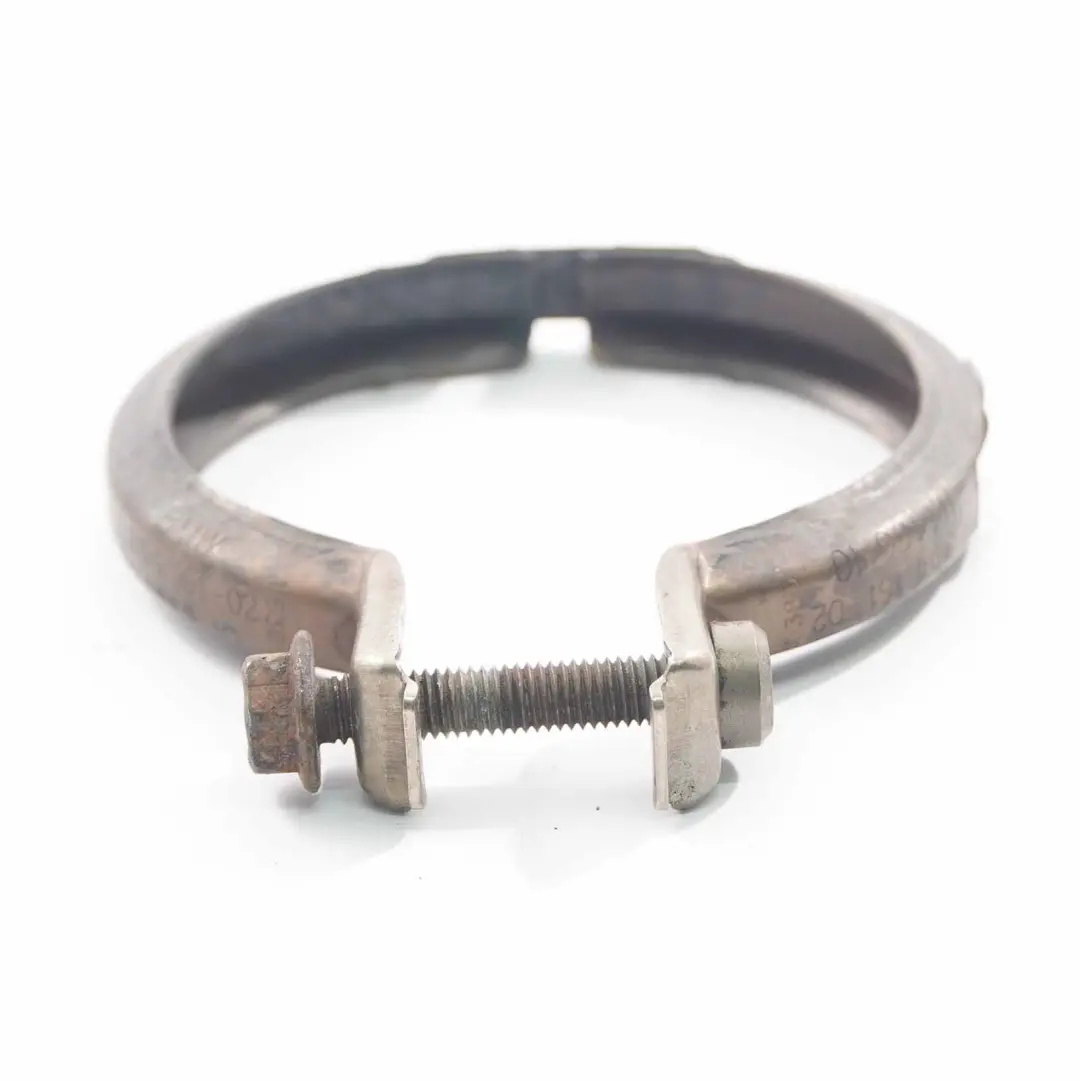 N57 Obejma Turbosprężarki do BMW E90 E91 LCI F30 F10 o numerze 7804161 BMW E90 E91 LCI F30 F10 N57 Obejma Turbosprężarki - SKU 7804161 - Numer Części 7804161