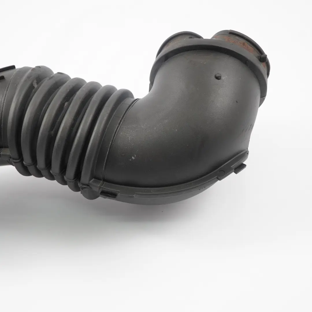 Dolot Rura Przewód Powietrza Diesel N47 do BMW E81 E87 LCI E90 o numerze 7804846 BMW E81 E87 LCI E90 Dolot Rura Przewód Powietrza Diesel N47 - SKU 7804846 - Numer Części 7804846