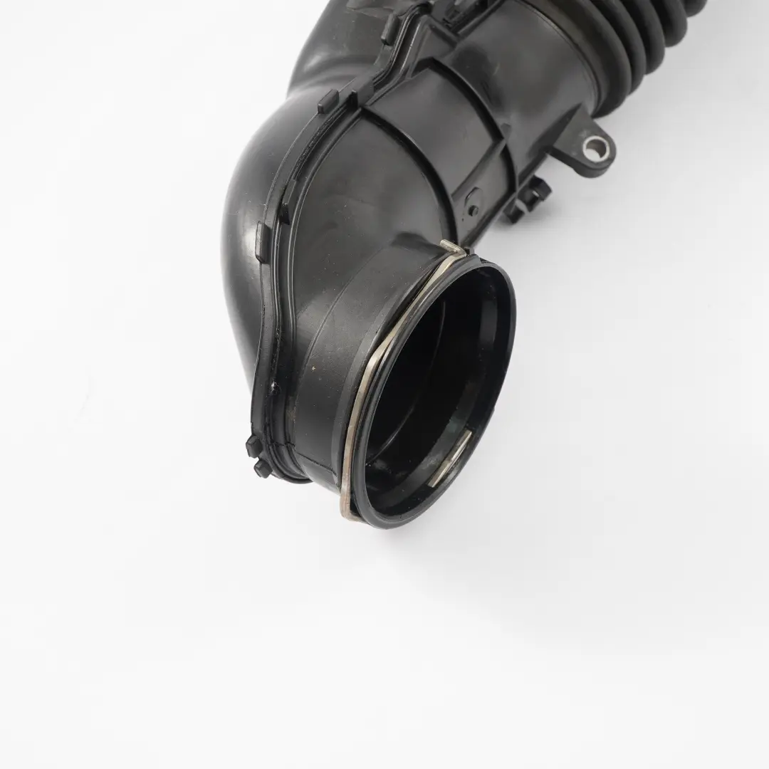 Intake Pipe BMW E81 E87 LCI E90 E91 Diesel N47 Inlet Tube to Air with Part number 7804846 Air Intake Pipe BMW E81 E87 LCI E90 E91 Diesel N47 Inlet Tube - SKU 7804846 - Part number 7804846