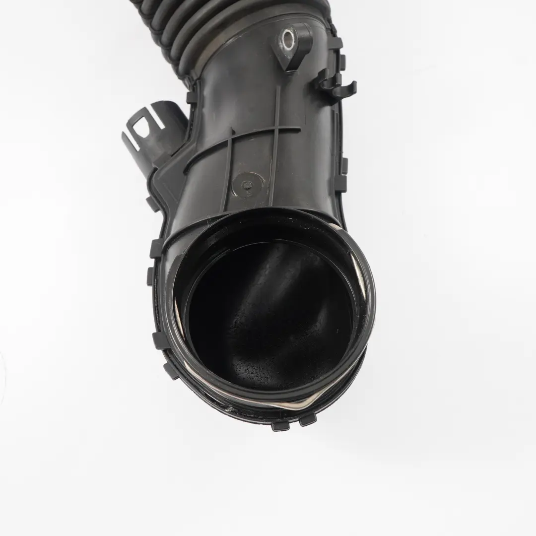 Intake Pipe BMW E81 E87 LCI E90 E91 Diesel N47 Inlet Tube to Air with Part number 7804846 Air Intake Pipe BMW E81 E87 LCI E90 E91 Diesel N47 Inlet Tube - SKU 7804846 - Part number 7804846