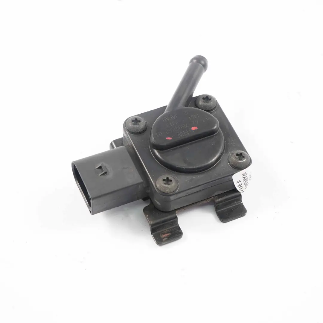 Pressure Sensor BMW E60 E61 LCI E70 E90 3.0sd 335d 535d M57N2 Exhaust to with Part number 7804862 Pressure Sensor BMW E60 E61 LCI E70 E90 3.0sd 335d 535d M57N2 Exhaust - SKU 7804862 - Part number 7804862