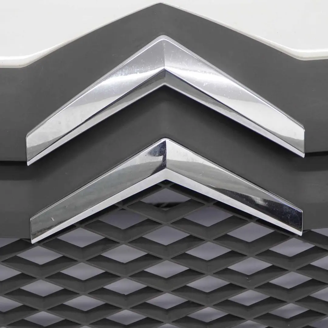  Grille Avant Citroen Jumper III Capot Housse de Radiateur - SKU 7804S8 - Numéro de pièce 7804S8