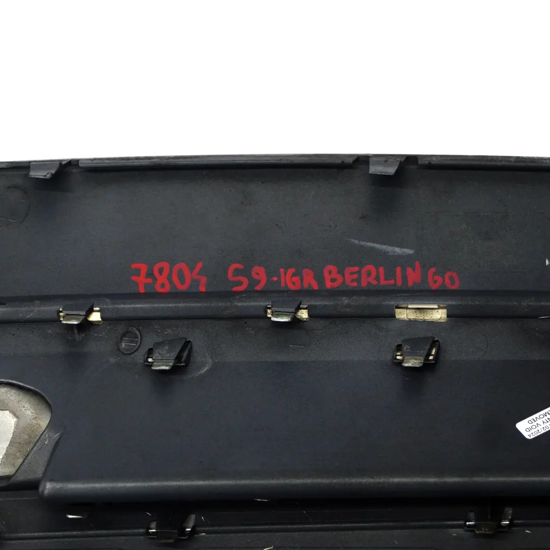 Griglia anteriore Citroen Berlingo Cofano motore Rivestimento Iron Grey - EZW per con numero di parte 7804S9 Griglia anteriore Citroen Berlingo Cofano motore Rivestimento Iron Grey - EZW - SKU 7804S9-IGR - Numero di parte 7804S9