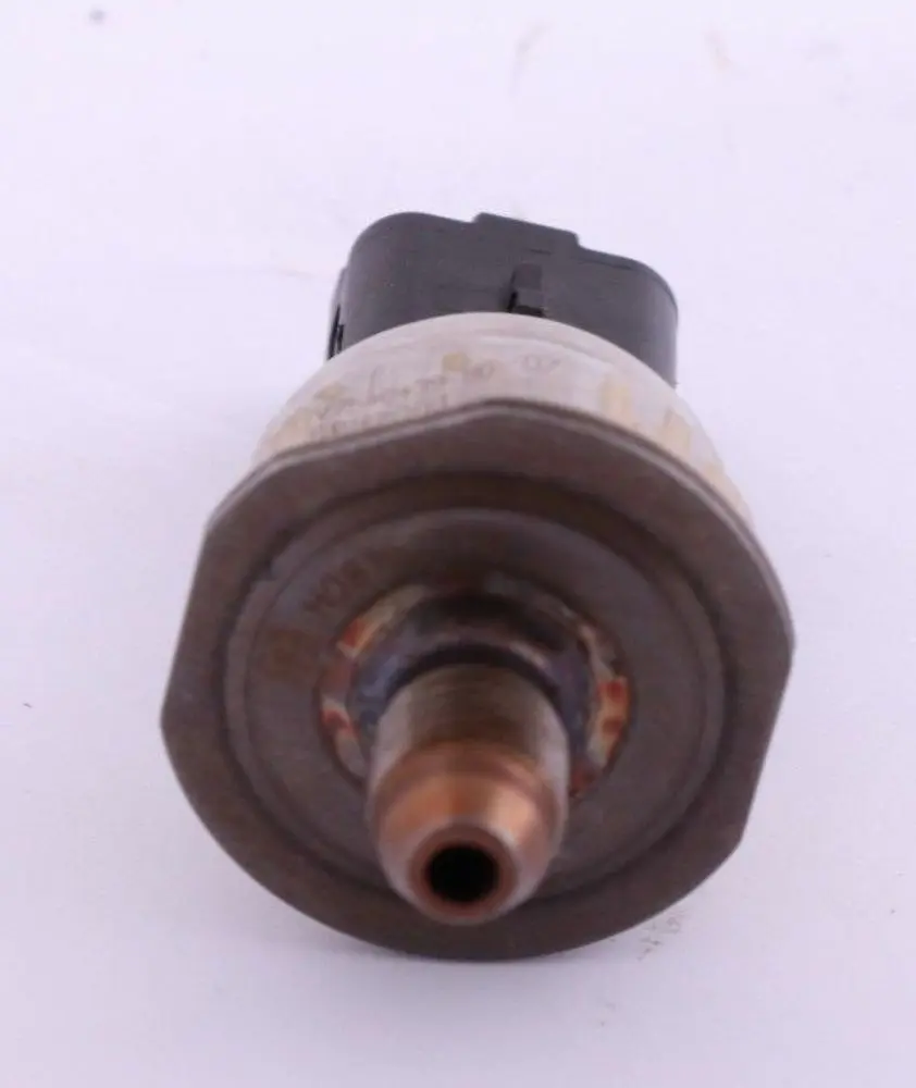 Capteur Pression Système D'injection Carburant 7540439 pour Mini Cooper One R55 R56 à propos du numéro de pièce 7805026 Mini Cooper One R55 R56 Capteur Pression Système D'injection Carburant 7540439 - SKU 7805026 - Numéro de pièce 7805026