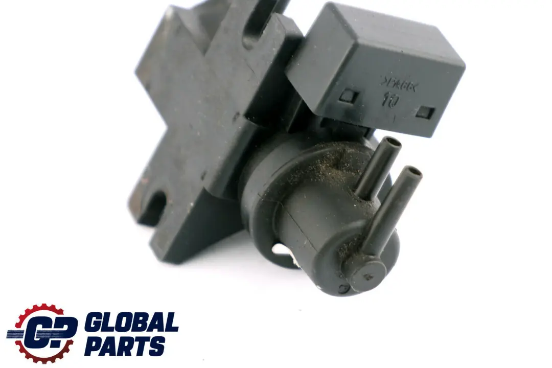 Transducteur pour BMW 5 Serie E60N E61N E81 E87N E90 E90N E91 E91N E92 à propos du numéro de pièce 11747805391 BMW 5 Serie E60N E61N E81 E87N E90 E90N E91 E91N E92 Transducteur - SKU 7805391 - Numéro de pièce 11747805391