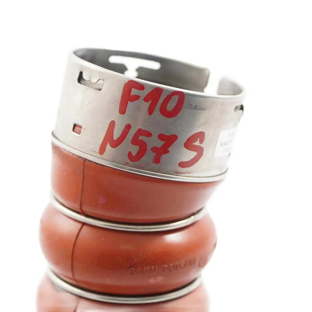 N57S N57Z Rura Przewód Turbo Dolot do BMW F01 F10 o numerze 7805401 BMW F01 F10 N57S N57Z Rura Przewód Turbo Dolot - SKU 7805401 - Numer Części 7805401
