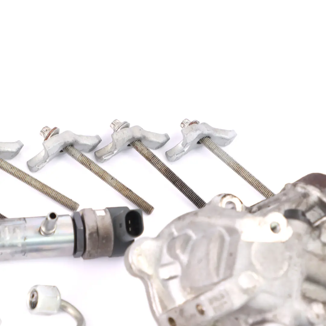 N57 Motor Kraftstoffeinspritzung Injektorsystem Satz für BMW F10 F11 Diesel mit Teilenummer 7805428 BMW F10 F11 Diesel N57 Motor Kraftstoffeinspritzung Injektorsystem Satz - SKU 7805428-5 - Teilenummer 7805428