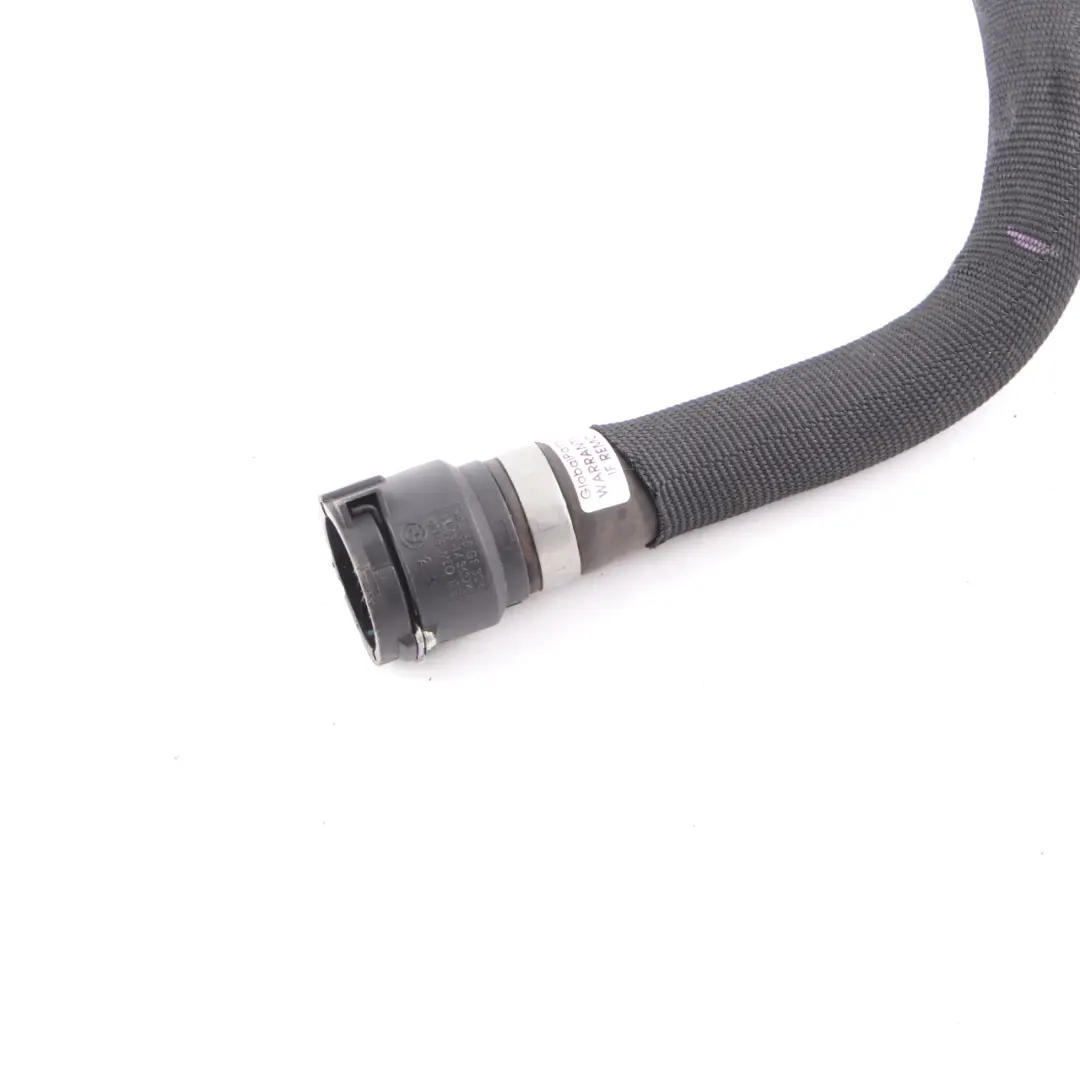 M57N2 N57 Tubo Liquido Refrigerante Radiatore per BMW E70 E71 con numero di parte 7805601 BMW E70 E71 M57N2 N57 Tubo Liquido Refrigerante Radiatore - SKU 7805601 - Numero di parte 7805601