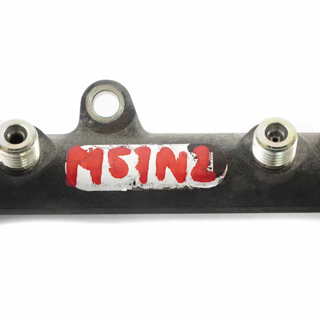 Rail BMW E60 E61 E90 E91 E83 E70 M57N2 High Pressure Fuel Rail 7805727 to Fuel with Part number 7795514 Fuel Rail BMW E60 E61 E90 E91 E83 E70 M57N2 High Pressure Fuel Rail 7805727 - SKU 7805727-1 - Part number 7795514