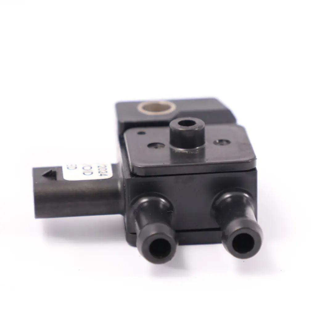 BMW E90 E91 LCI F10 F20 F21 F22 F30 Sensor De Presión Diferencial - SKU 7805758 - Número de pieza 7805758