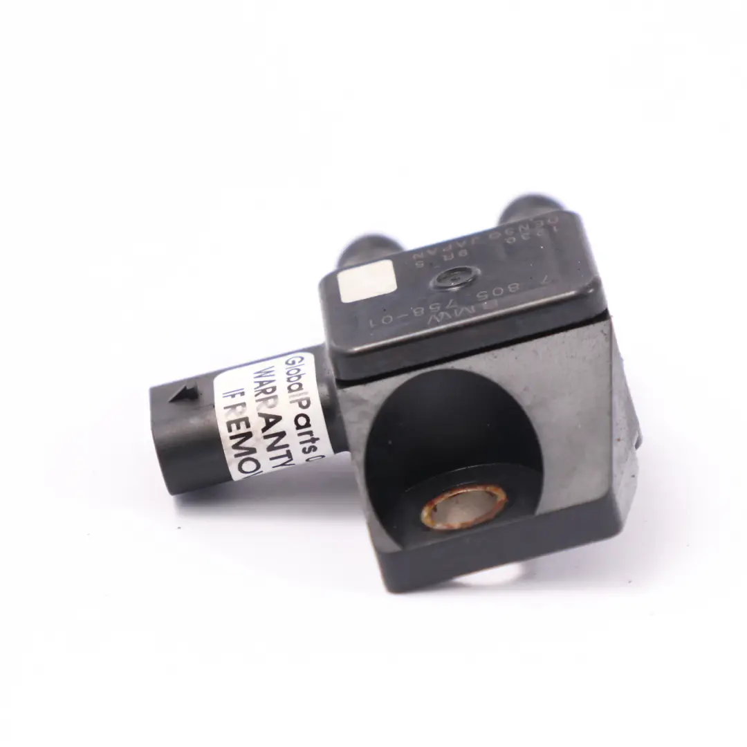 Differential Pressure Sensor to BMW E90 E91 LCI F10 F20 F21 F22 F30 with Part number 7805758 BMW E90 E91 LCI F10 F20 F21 F22 F30 Differential Pressure Sensor - SKU 7805758 - Part number 7805758