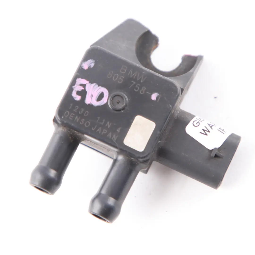 Differenz Druck Sensor für BMW E90 E91 LCI F10 F20 F21 F22 F30 mit Teilenummer 7805758 BMW E90 E91 LCI F10 F20 F21 F22 F30 Differenz Druck Sensor - SKU 7805758 - Teilenummer 7805758