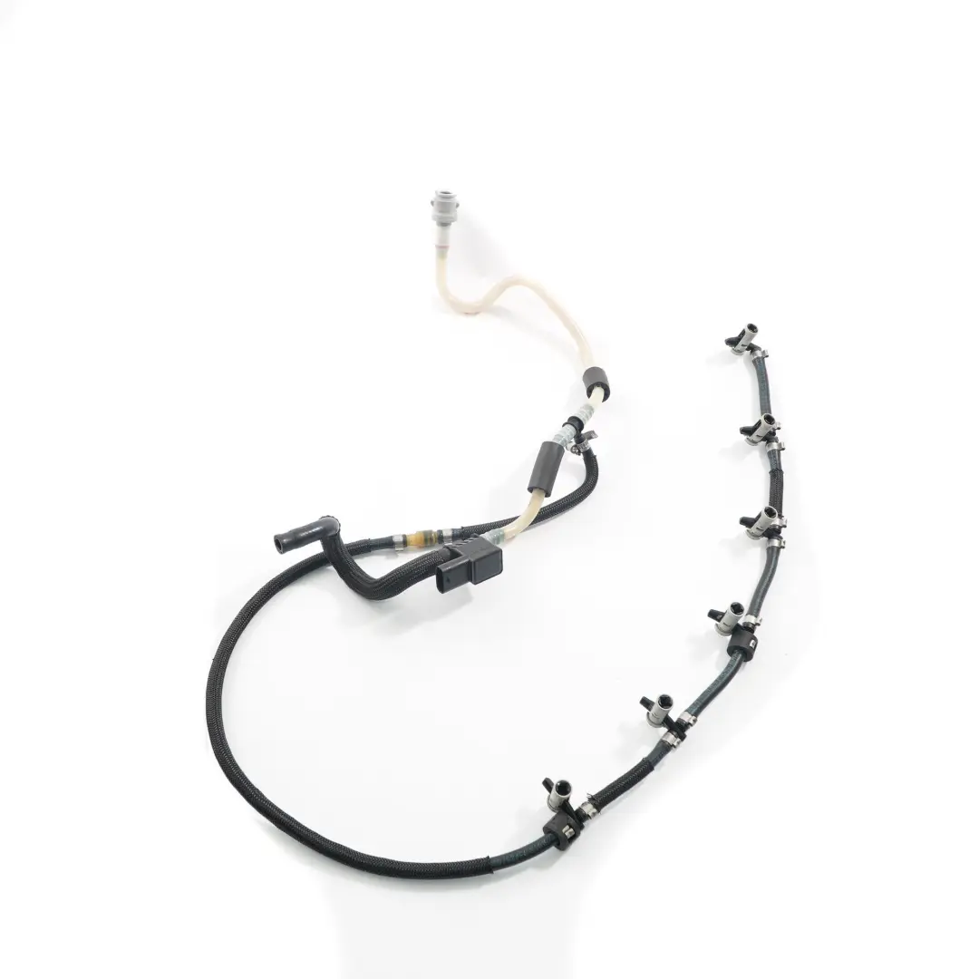 3.0sd M57N2 Feed Pipe Hose X6 E71 to Fuel Line BMW X5 E70 3.0d with Part number 7806960 Fuel Line BMW X5 E70 3.0d 3.0sd M57N2 Feed Pipe Hose X6 E71 - SKU 7806960 - Part number 7806960