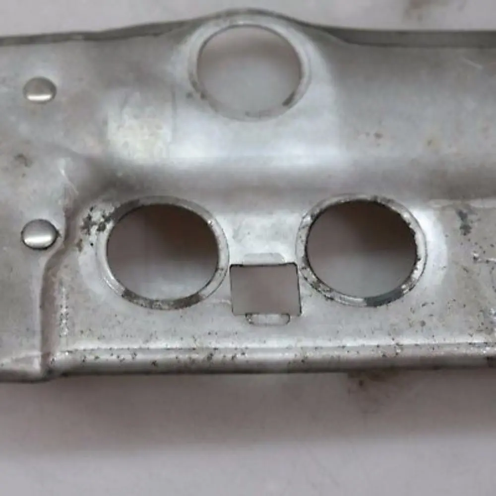 BMW 1 3 er E87 E90 E91 M47N2 Hitzeschild Zylinderkopfhaube - SKU 7808004 - Teilenummer 7804384