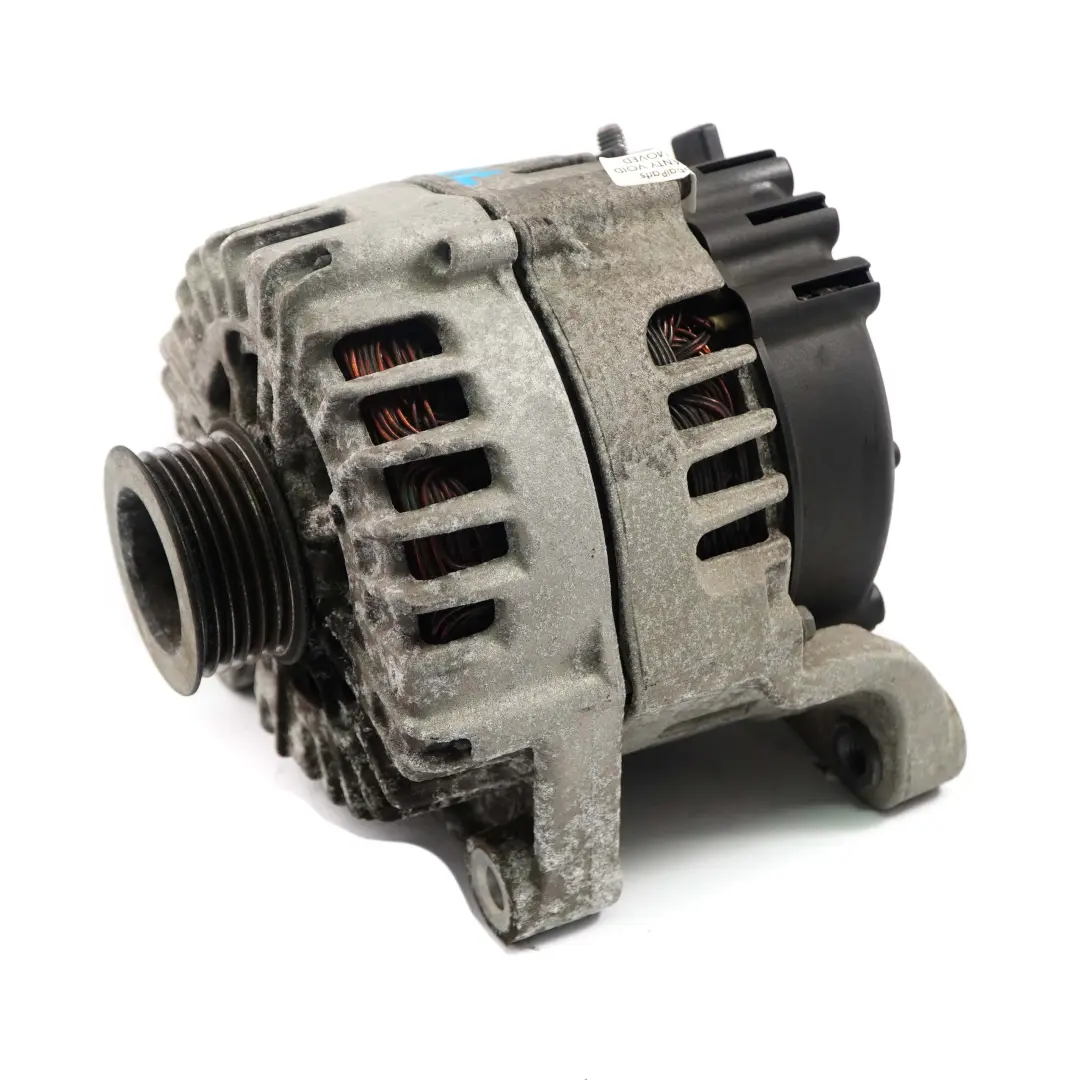 BMW 3 E90 E91 E92 E93 Diesel N57 Alternateur Generateur 150A 7805432 - SKU 7808073 - Numéro de pièce 7808073