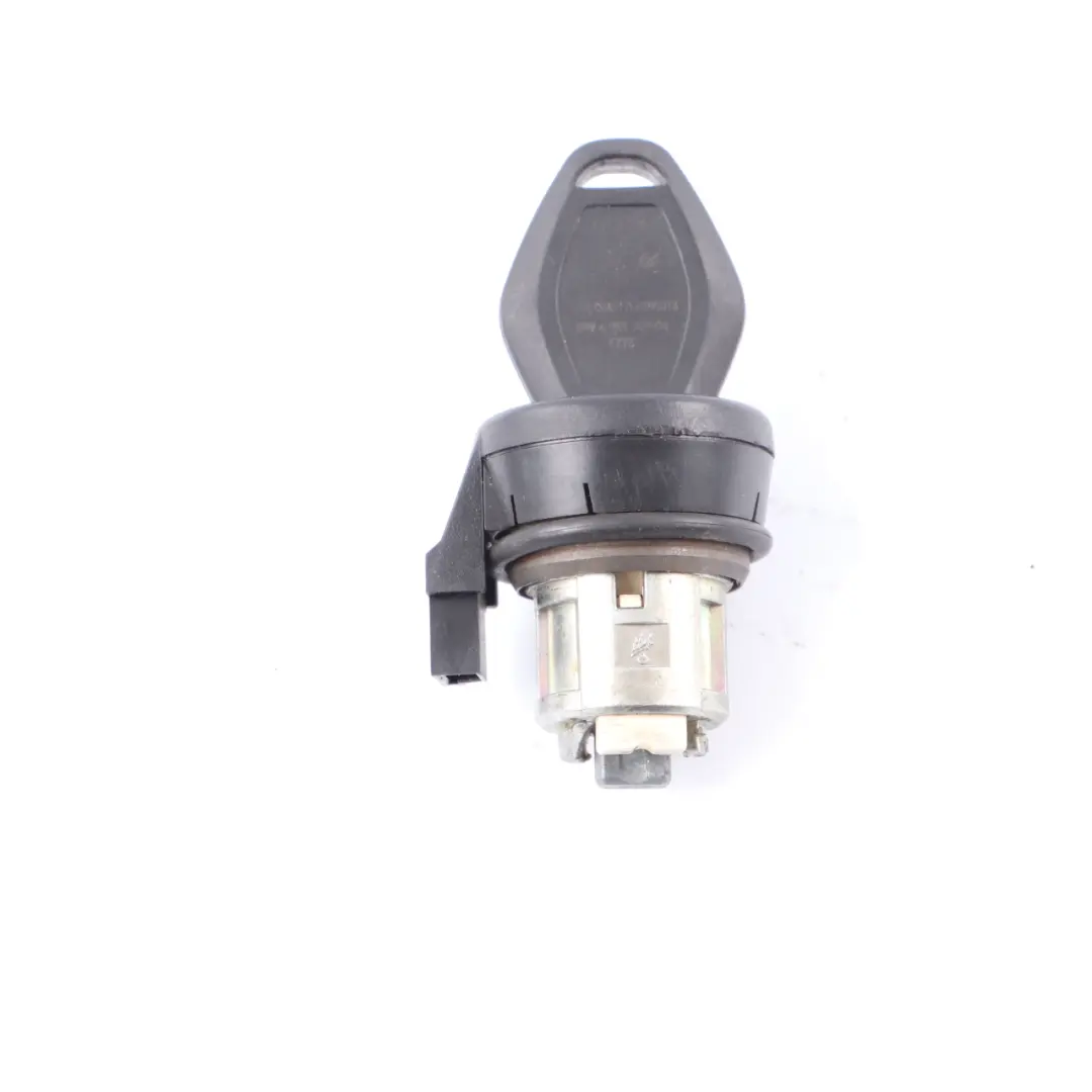 N47 Engine ECU Module Kit DDE + EWS + Key Automatic to BMW X3 E83 LCI 2.0d with Part number 7809196 BMW X3 E83 LCI 2.0d N47 Engine ECU Module Kit DDE + EWS + Key Automatic - SKU 7809196-2 - Part number 7809196