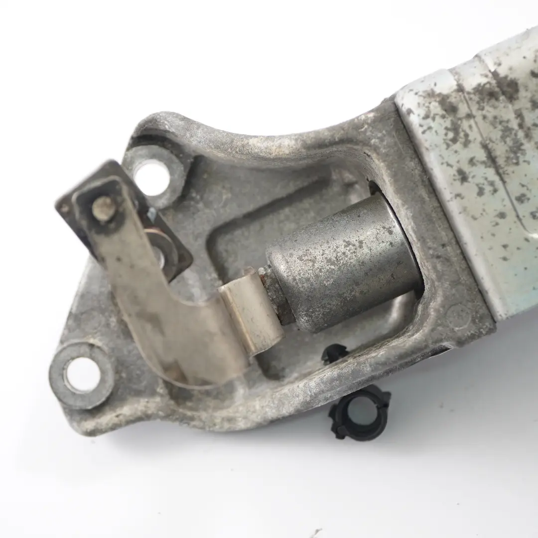 Actuator BMW E90 N47 Solénoïde contrôle de la pression suralimentation du turbo pour à propos du numéro de pièce 7810199 Actuator BMW E90 N47 Solénoïde contrôle de la pression suralimentation du turbo - SKU 7810199-1 - Numéro de pièce 7810199