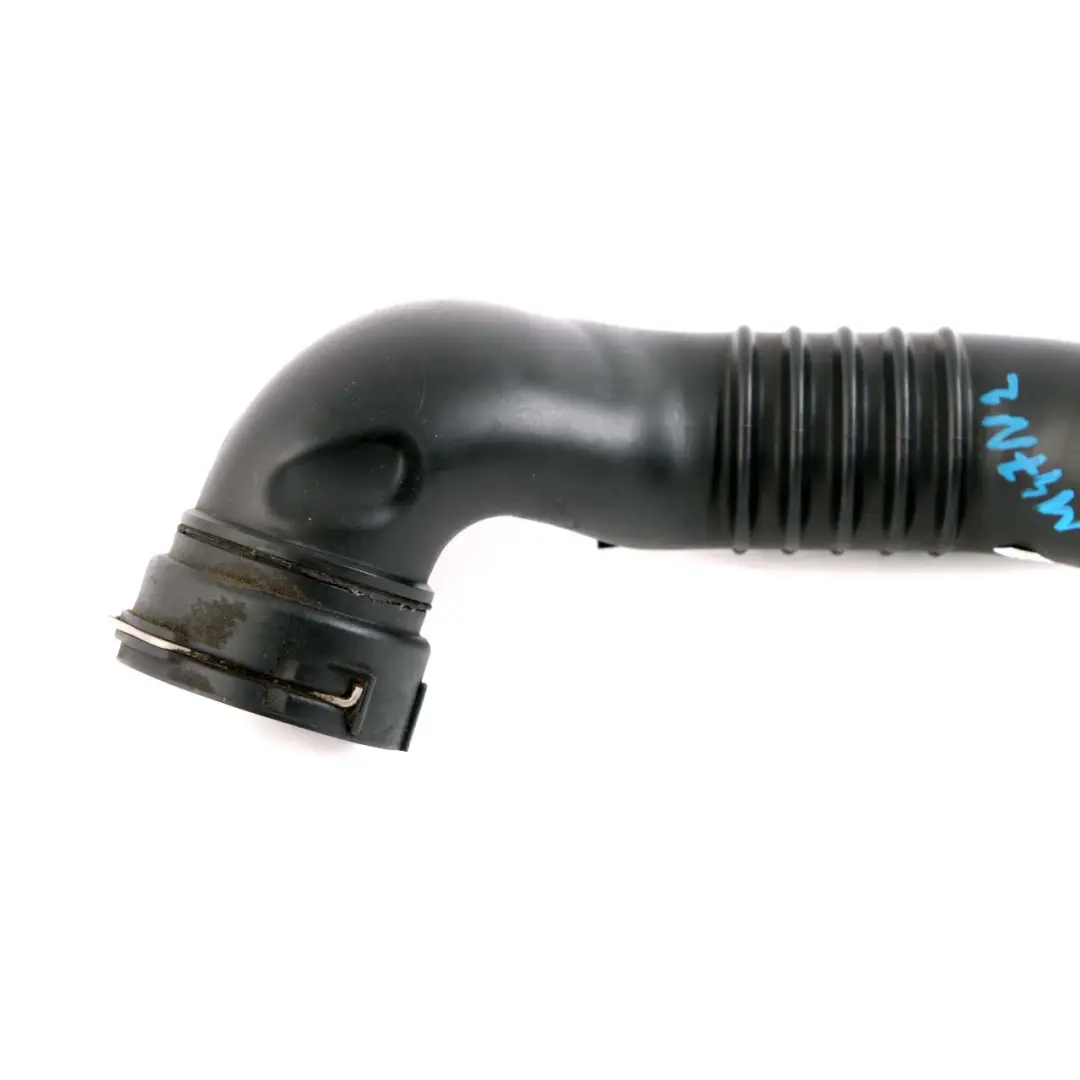 M47N2 Turbo Intercooler Tubo Linea Aria di Carica 7798692 per BMW E87 con numero di parte 7798439 BMW E87 M47N2 Turbo Intercooler Tubo Linea Aria di Carica 7798692 - SKU 7810308 - Numero di parte 7798439