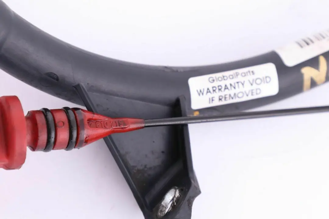 Bagnet Miarka Oleju do BMW E90 E91 F10 F11 F30 F31 o numerze 7810492 BMW E90 E91 F10 F11 F30 F31 Bagnet Miarka Oleju - SKU 7810492 - Numer Części 7810492