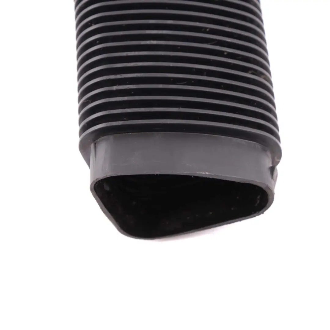 N47N Rubber Boot Tube Air Intake Silencer Pipe Tube Diesel to BMW X3 F25 with Part number 7811018 BMW X3 F25 N47N Rubber Boot Tube Air Intake Silencer Pipe Tube Diesel - SKU 7811018 - Part number 7811018