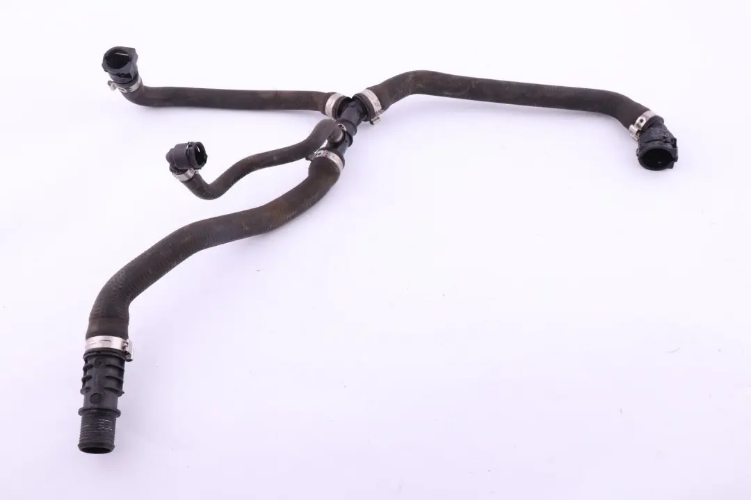 N47N Tubo Raffreddonneto per Mini Cooper D R55 R56 LCI R58 Diesel con numero di parte 7811782 Mini Cooper D R55 R56 LCI R58 Diesel N47N Tubo Raffreddonneto - SKU 7811782 - Numero di parte 7811782