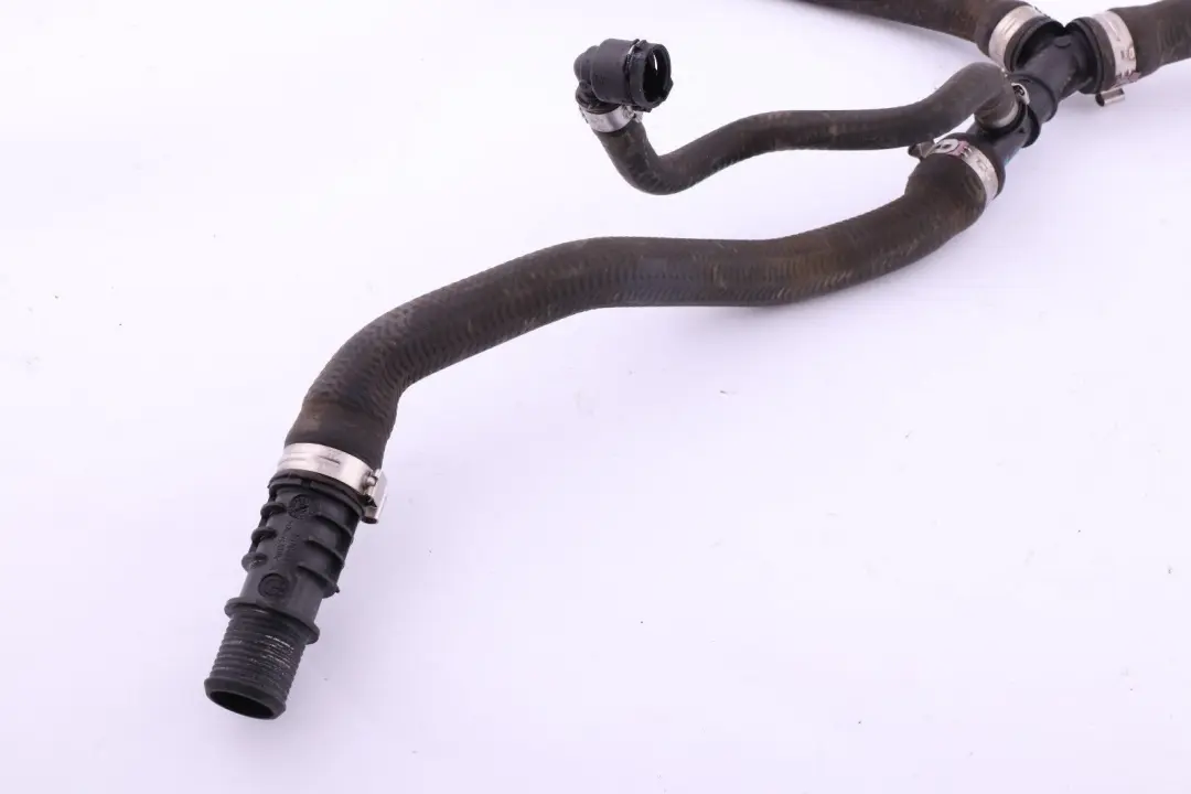 N47N Przewód Wąż Rura Wody do MINI R55 R56 R57 LCI o numerze 7811782 MINI R55 R56 R57 LCI N47N Przewód Wąż Rura Wody - SKU 7811782 - Numer Części 7811782