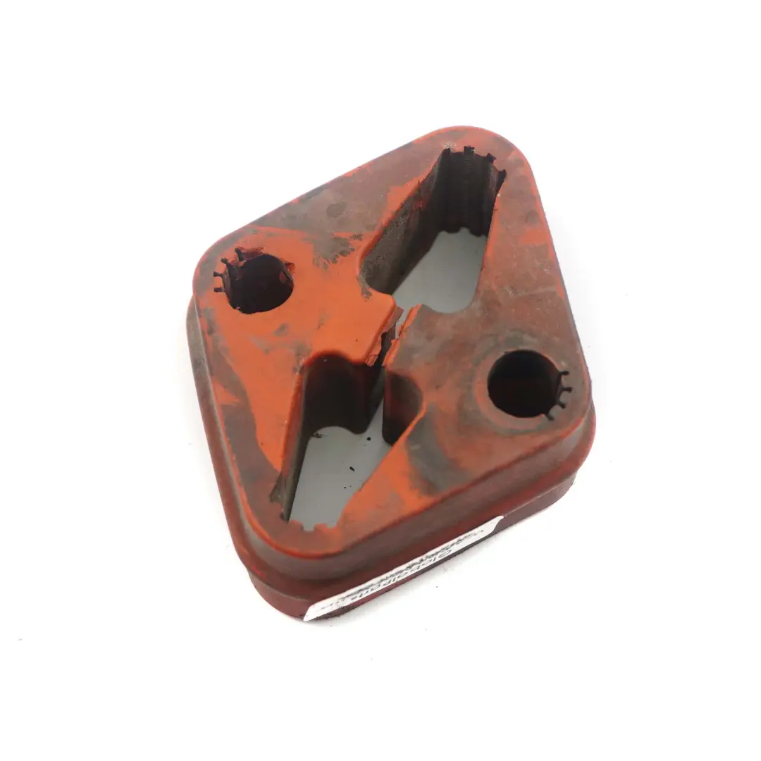 Exhaust Rubber Mounting BMW E60 LCI E90 E91 Muffler Holder Diesel to with Part number 7811797 Exhaust Rubber Mounting BMW E60 LCI E90 E91 Muffler Holder Diesel - SKU 7811797 - Part number 7811797