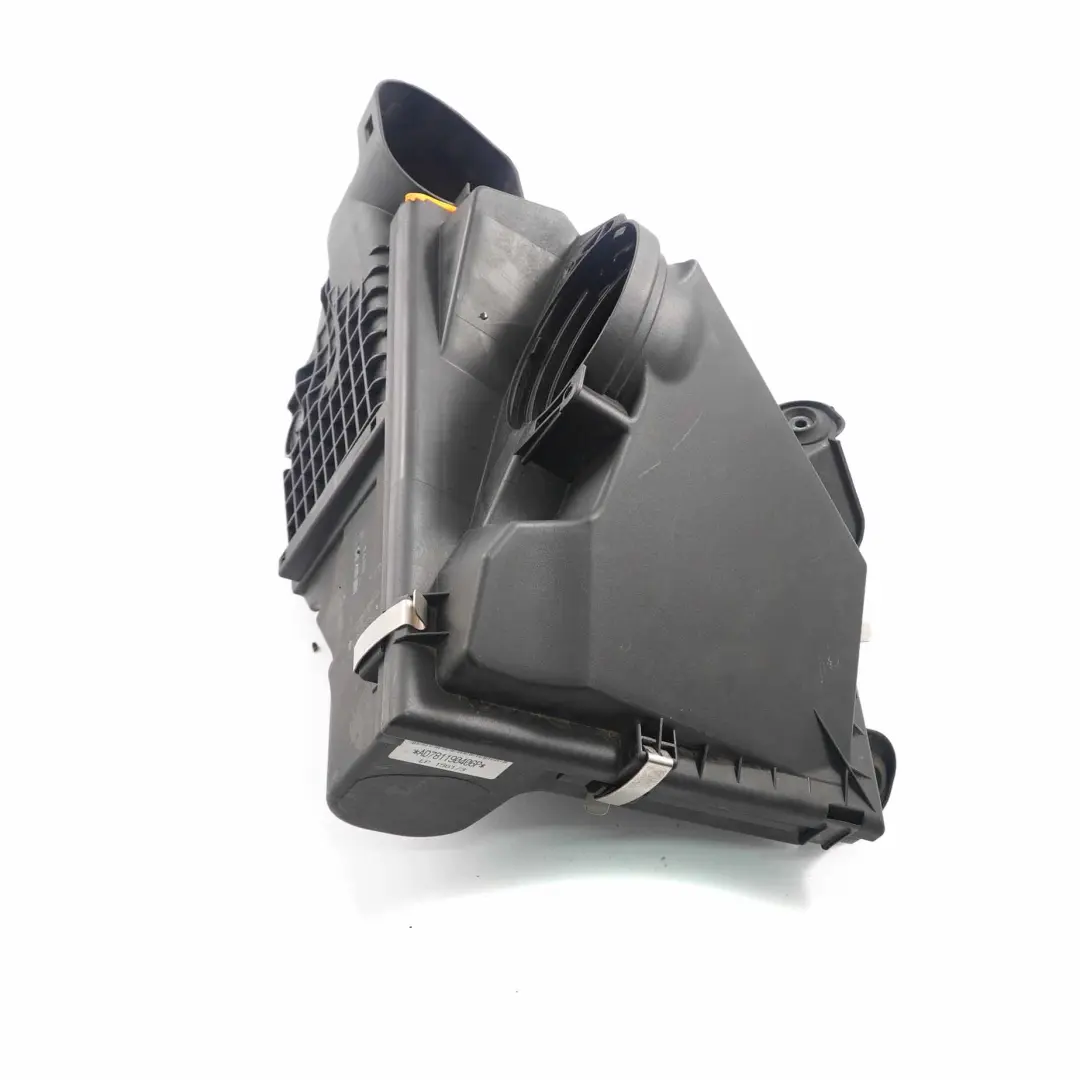 N47 N57 Silencieux Boîte de filtre à air pour BMW E81 E87 E90 E91 E92 Diesel à propos du numéro de pièce 7811904 BMW E81 E87 E90 E91 E92 Diesel N47 N57 Silencieux Boîte de filtre à air - SKU 7811904 - Numéro de pièce 7811904