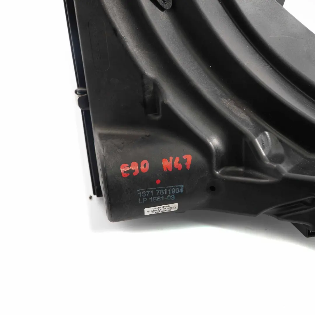 N47 N57 Intake Silencer Air Filter Box to BMW E81 E87 E90 E91 E92 Diesel with Part number 7811904 BMW E81 E87 E90 E91 E92 Diesel N47 N57 Intake Silencer Air Filter Box - SKU 7811904 - Part number 7811904