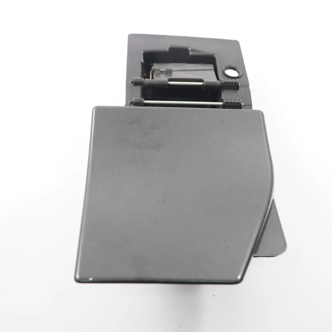 Renault Trafic 3 Vauxhall Vivaro B Fuel Filler Flap Body Housing - SKU 781207731R - Part number 781207731R