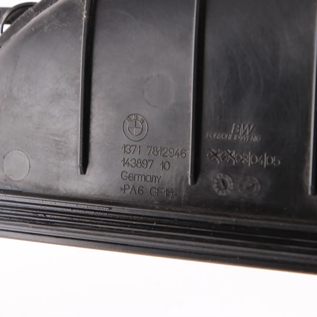 Rura Dolotu Dolotowa Powietrza do BMW X3 F25 o numerze 7812946 BMW X3 F25 Rura Dolotu Dolotowa Powietrza - SKU 7812946 - Numer Części 7812946