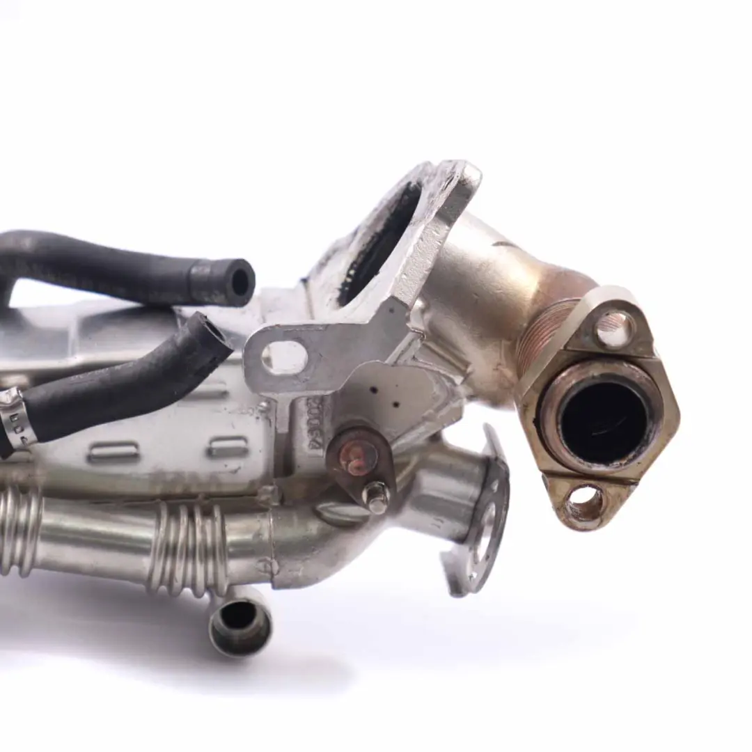 Valve BMW F10 F11 F20 F21 F30 F31 F32 Engine Exhaust Cooler 8476993 to EGR with Part number 7823210 EGR Valve BMW F10 F11 F20 F21 F30 F31 F32 Engine Exhaust Cooler 8476993 - SKU 7823210-1 - Part number 7823210