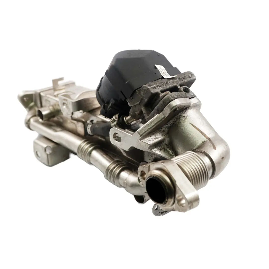 BMW F10 F11 F20 F21 F30 F31 F32 Motor EGR Refrigerador De Escape - SKU 7823210 - Número de pieza 8476993