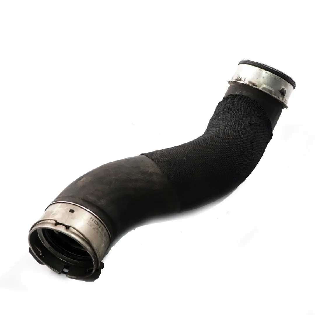 Tubo aspirazione BMW X5 F15 N57N N57Z Tubo carico dell'intercooler per con numero di parte 7823237 Tubo aspirazione BMW X5 F15 N57N N57Z Tubo carico dell'intercooler - SKU 7823237 - Numero di parte 7823237
