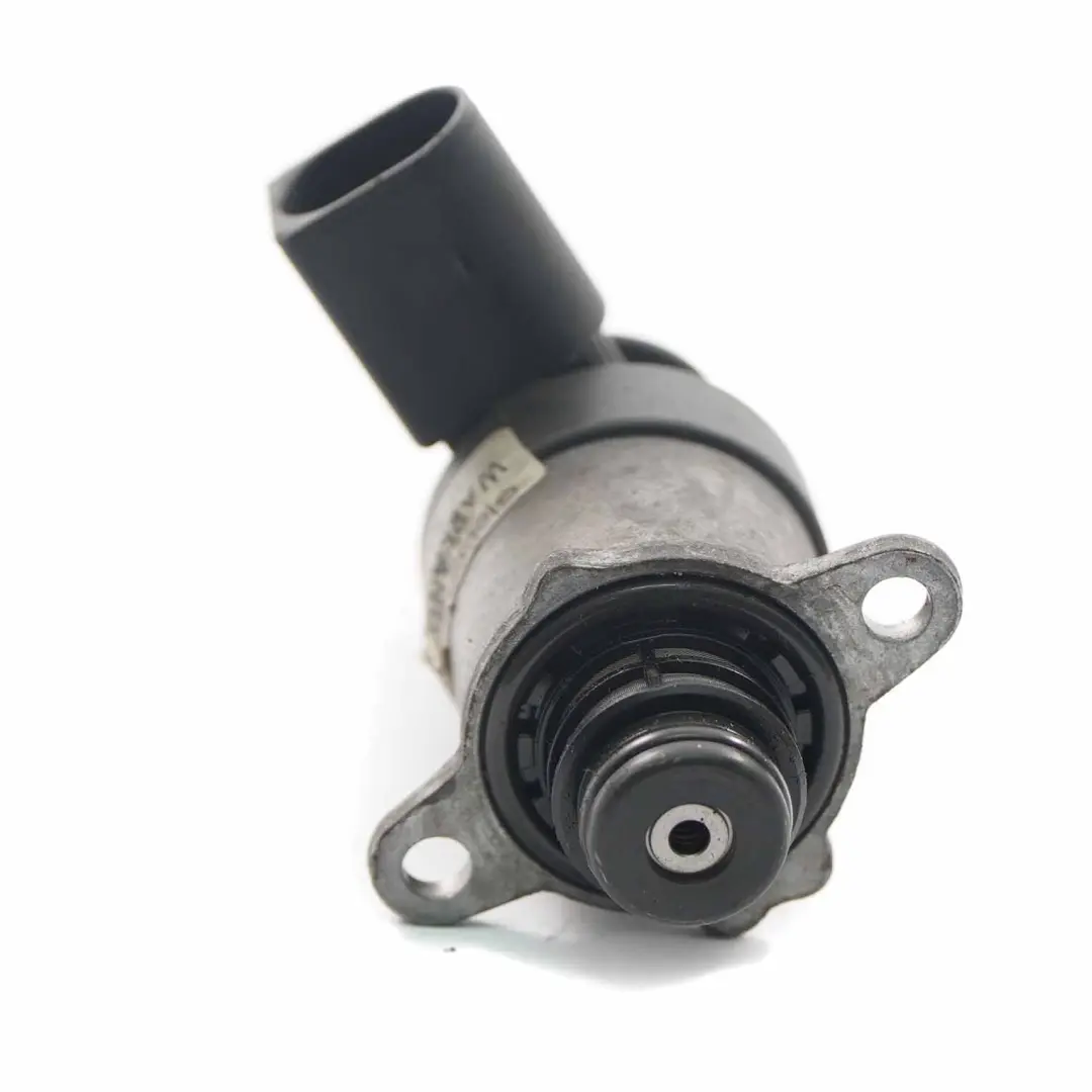 N47N Zawór Ciśnienia Paliwa 0928400798 do BMW E90 LCI F10 o numerze 7823454 BMW E90 LCI F10 N47N Zawór Ciśnienia Paliwa 0928400798 - SKU 7823454 - Numer Części 7823454