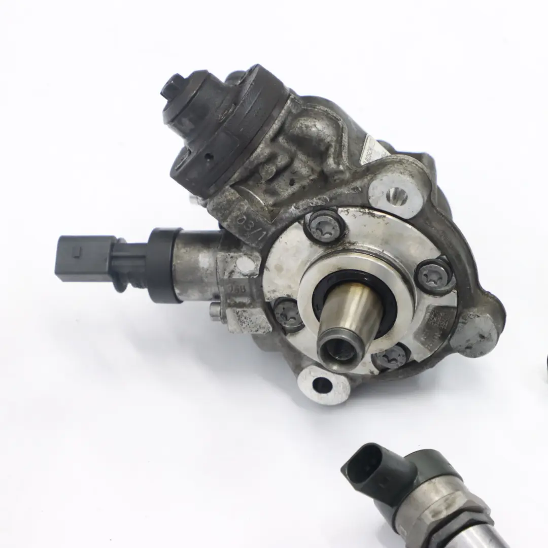 BMW F20 F30 F31 Diesel 125d 325d N47S1 Set Injector Fuel Pump Injection System - SKU 7823461-1 - Part number 7823461
