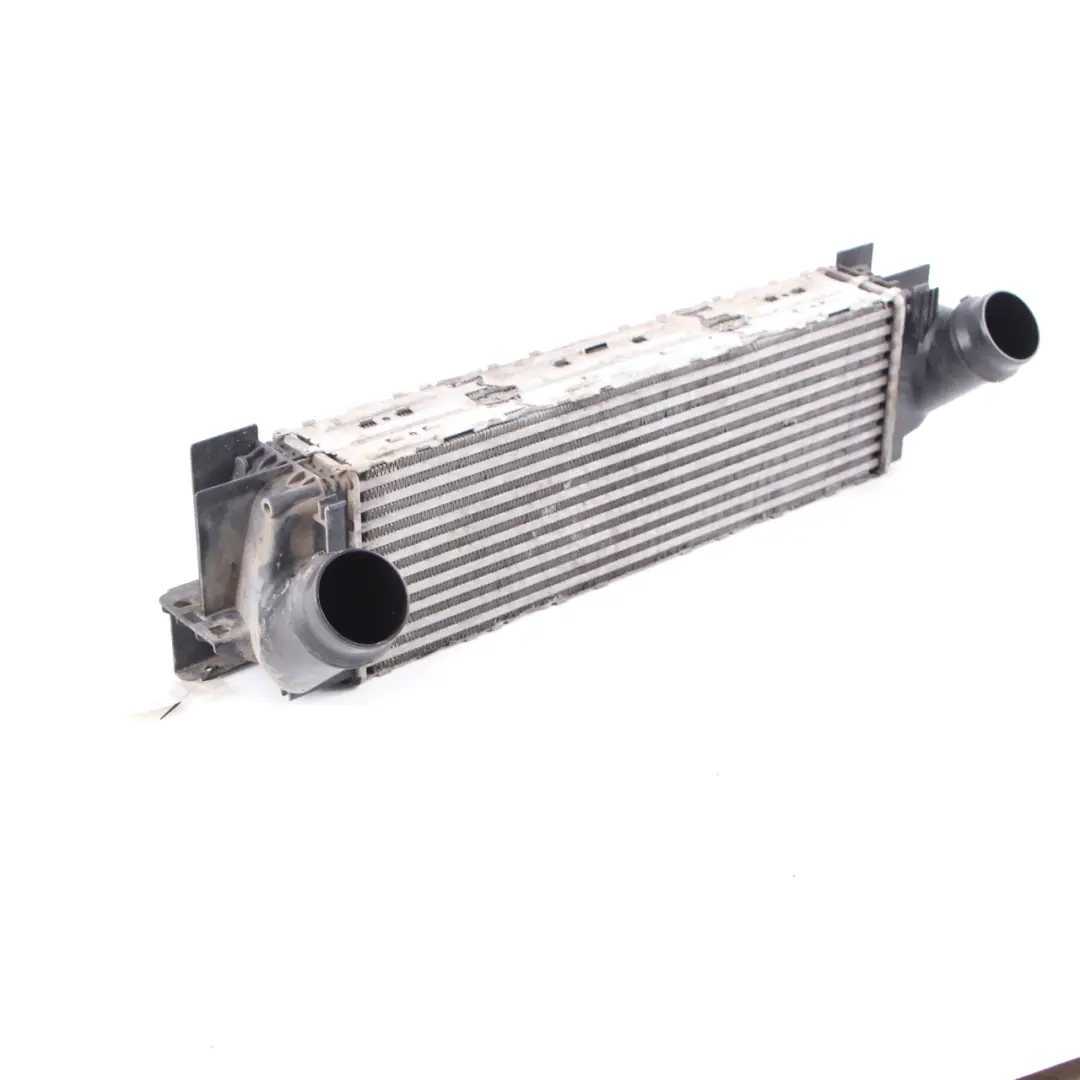 Raffreddatore Aria Carica Radiatore Intake per Intercooler BMW X3 F25 X4 F26 con numero di parte 7823570 Intercooler BMW X3 F25 X4 F26 Raffreddatore Aria Carica Radiatore Intake - SKU 7823570 - Numero di parte 7823570