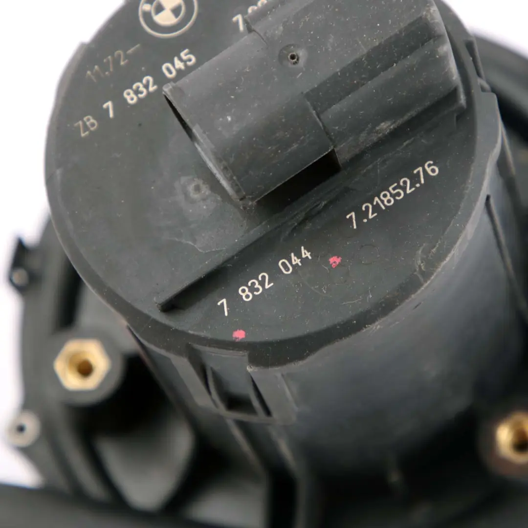 BMW E46 M3 Bomba Aire Colector Escape Motor Secundario Vacío - SKU 7832045 - Número de pieza 7832045