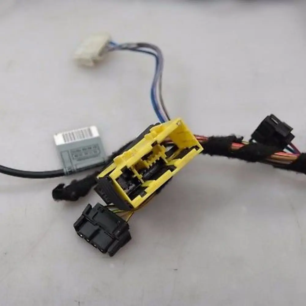 Driver Side Seat Wiring Loom Electric Harness 7001412 to BMW X5 Series E53 with Part number 7832915 BMW X5 Series E53 Driver Side Seat Wiring Loom Electric Harness 7001412 - SKU 7832915 - Part number 7832915