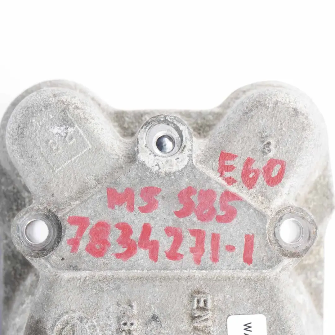 Pompa Acqua Benzina Alloggiamento Termostato per BMW E60 M5 E63 M6 S85 con numero di parte 7834271 BMW E60 M5 E63 M6 S85 Pompa Acqua Benzina Alloggiamento Termostato - SKU 7834271-1 - Numero di parte 7834271