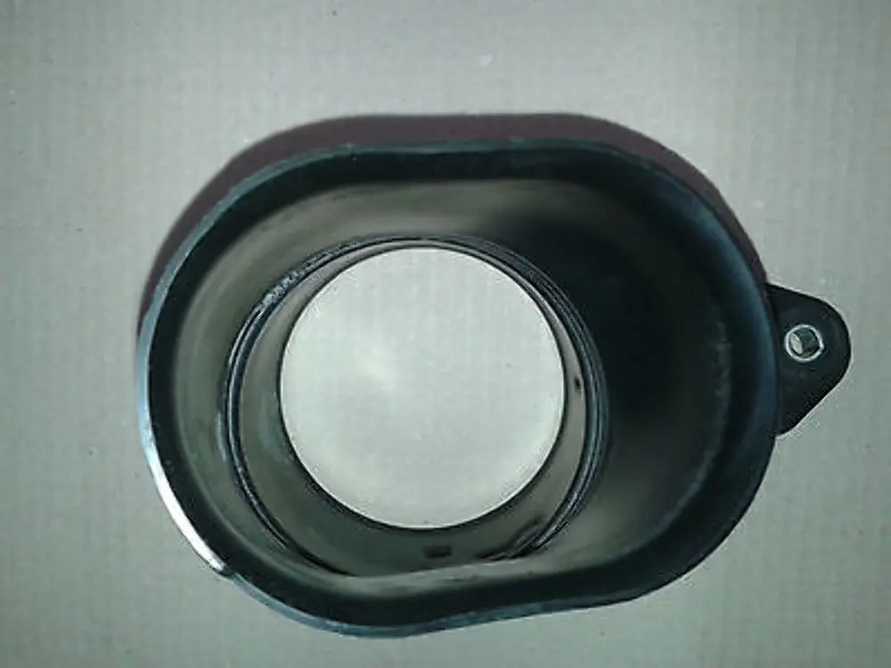 Ansaugkanal rechts 1371 für BMW 5 er E60 M5 E61N mit Teilenummer 7834741 BMW 5 er E60 M5 E61N Ansaugkanal rechts 1371 - SKU 7834741-1 - Teilenummer 7834741