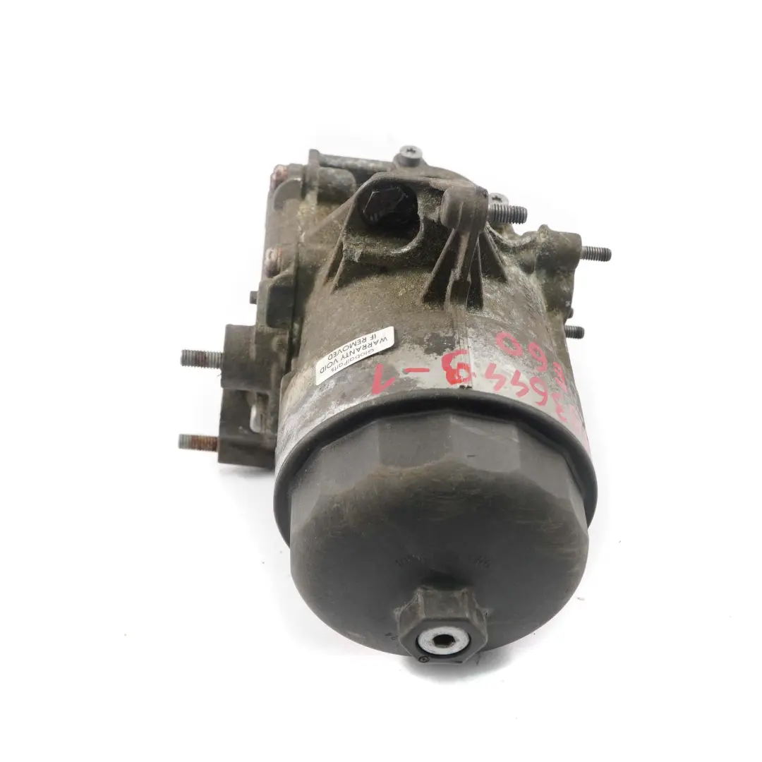 Oil Filter Connection to BMW E60 E61 M5 E63 E64 M6 Petrol Engine with Part number 7836449 BMW E60 E61 M5 E63 E64 M6 Petrol Engine Oil Filter Connection - SKU 7836449 - Part number 7836449