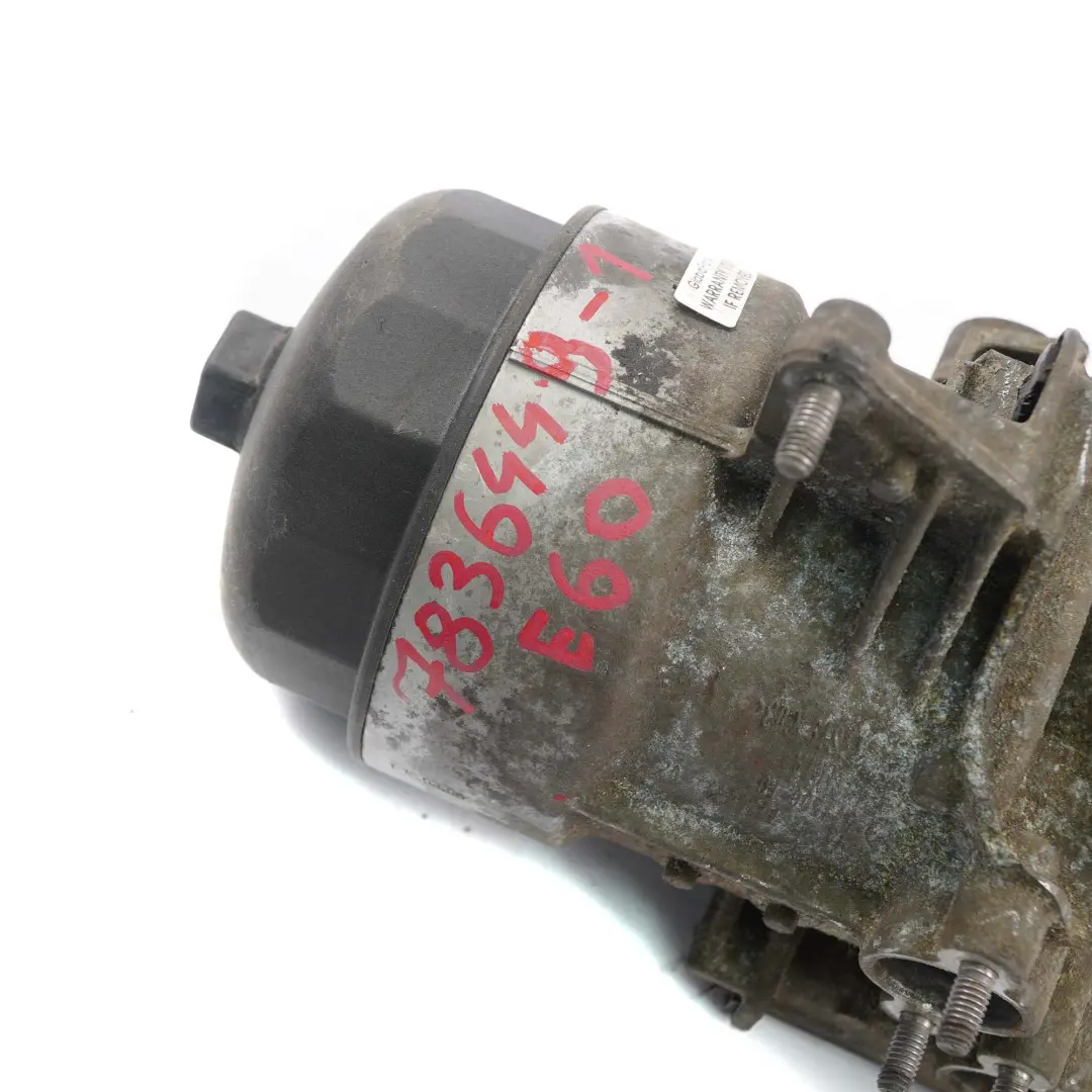 Benzin Ölfilter mit Ölkühleranschluss für BMW E60 E61 M5 E63 E64 M6 mit Teilenummer 7836449 BMW E60 E61 M5 E63 E64 M6 Benzin Ölfilter mit Ölkühleranschluss - SKU 7836449 - Teilenummer 7836449