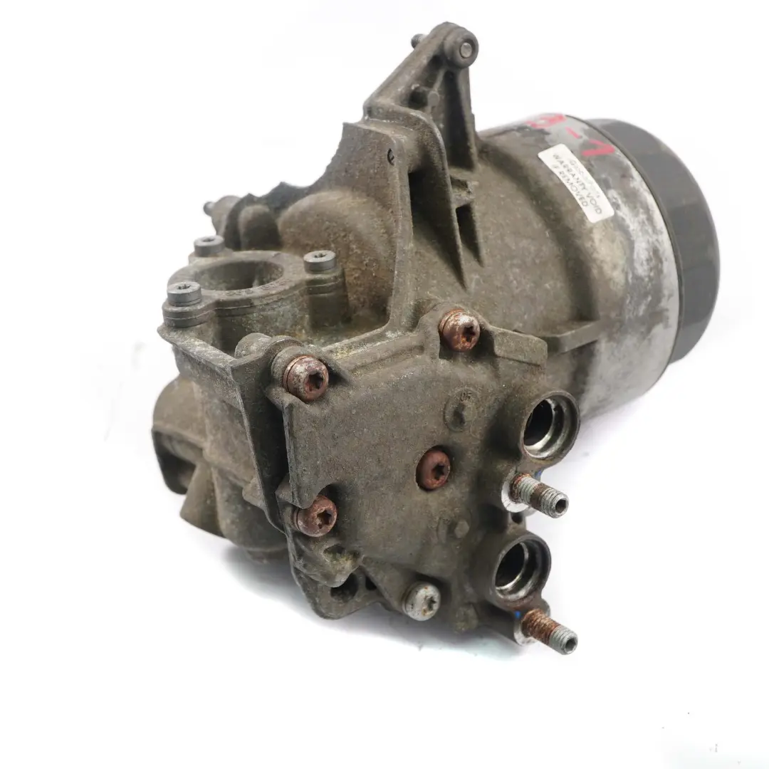 Benzin Ölfilter mit Ölkühleranschluss für BMW E60 E61 M5 E63 E64 M6 mit Teilenummer 7836449 BMW E60 E61 M5 E63 E64 M6 Benzin Ölfilter mit Ölkühleranschluss - SKU 7836449 - Teilenummer 7836449