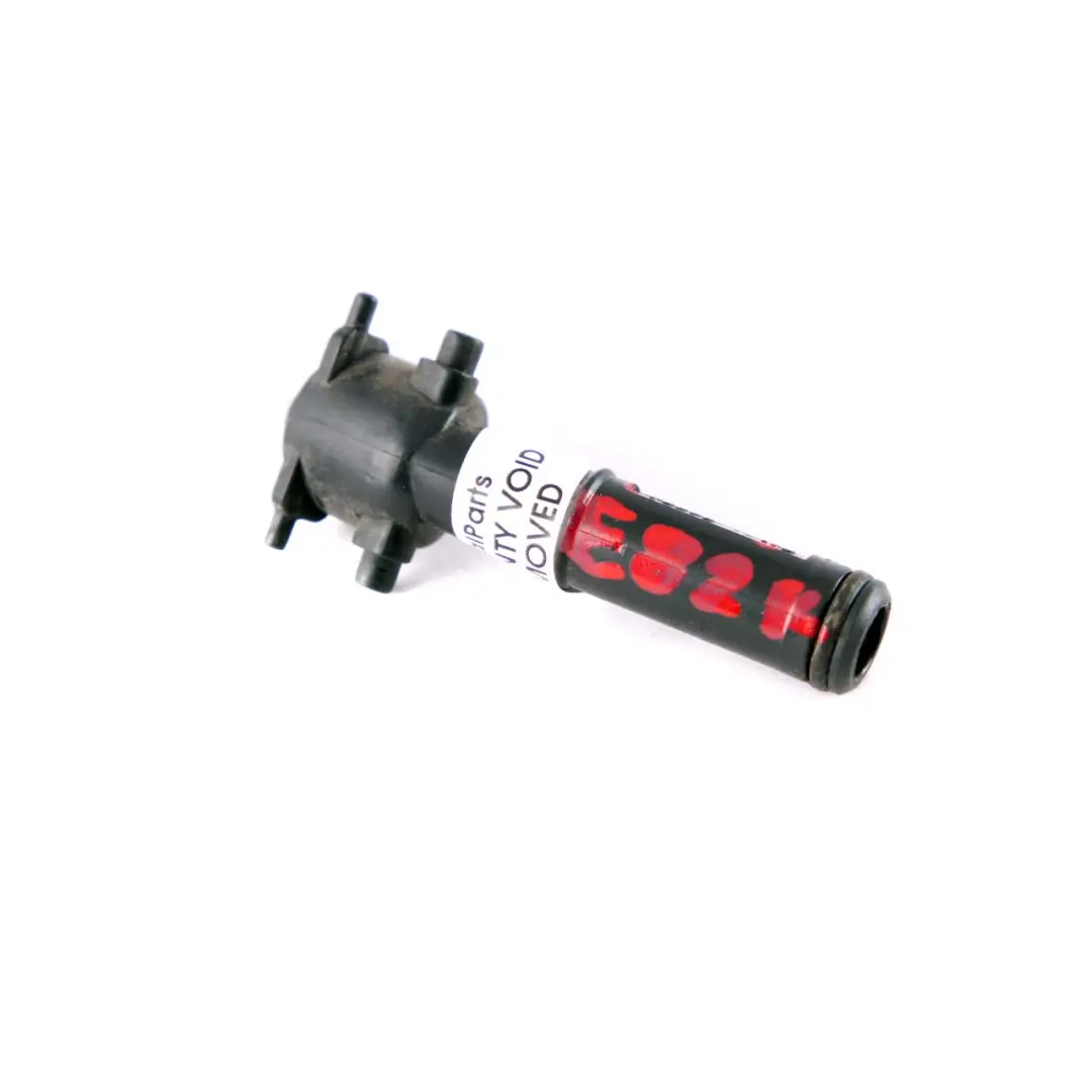 Headlight Washer Nozzle Front Right O/S to BMW 1 Series E81 E82 E87 with Part number 7837310 BMW 1 Series E81 E82 E87 Headlight Washer Nozzle Front Right O/S - SKU 7837310 - Part number 7837310