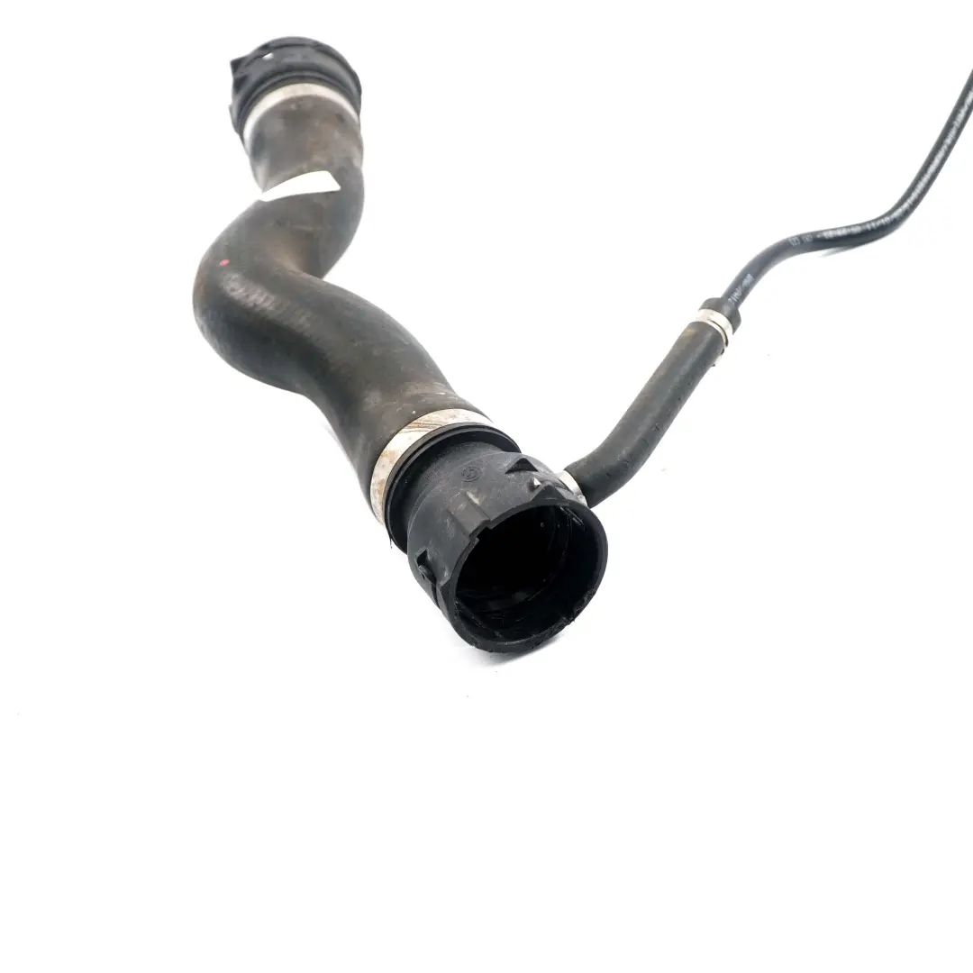 Schlauch Kühler Thermostat Kühlwasserschlauch für BMW 3 er E90 E92 E93 M3 mit Teilenummer 7838214 BMW 3 er E90 E92 E93 M3 Schlauch Kühler Thermostat Kühlwasserschlauch - SKU 7838214 - Teilenummer 7838214